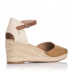 Cuñas Mujer XTI 140746 Taupe