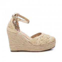 Cuñas Mujer XTI 143973 Oro