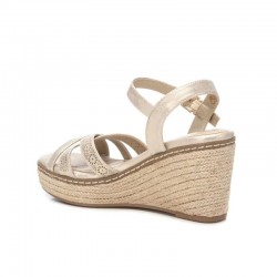 Cuñas Mujer XTI 144117 Oro