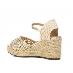 Cuñas Mujer XTI 143975 Oro
