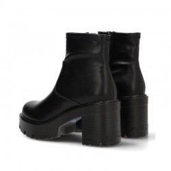 Botines de Tacón Mujer MTNG 59874 Negro