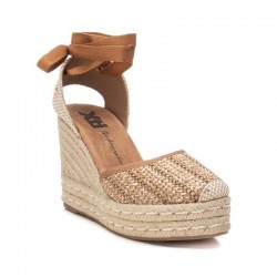 Cuñas Mujer XTI 143951 Taupe