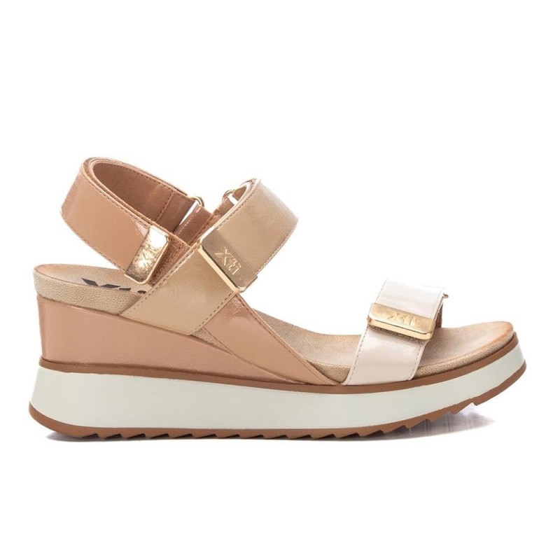 Cuñas Mujer XTI 143847 Beig