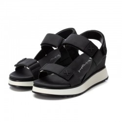 Cuñas Mujer XTI 143848 Negro