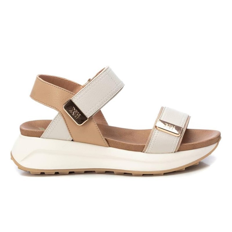 Sandalias Planas Mujer XTI 143874 Beig