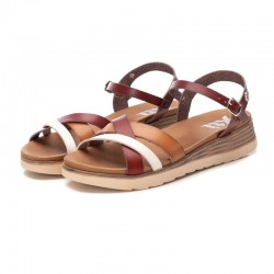 Cuñas Mujer XTI 142848 Camel